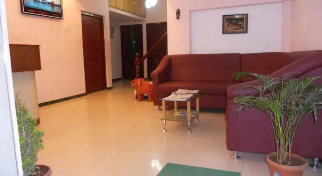 Aishwariya Park Hotel, Забронировать Отель Отели штата Тамилнада с завтраком, Завтраки