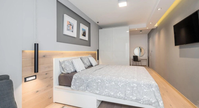 Awesome Home in Medulin With 3 Bedrooms, Wifi and Outdoor Swimming Pool, Book Hotel Hoteller i Medulin med pool, Swimmingpool