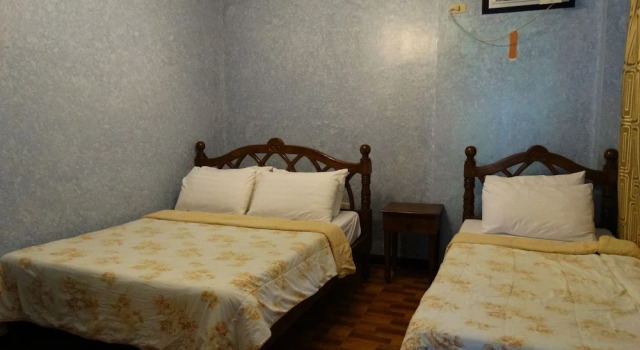 Люкс рядом с пляжем Alona Tropical Beach Resort
