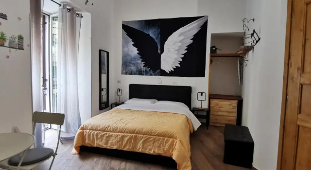Номер Deluxe Napoli Centro Studios