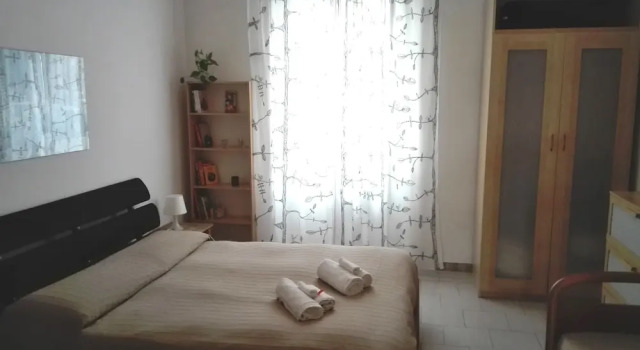 Casa Parella, Prenota Hotel Torino Piemonte, vicino a Stazione metro Pozzo Strada