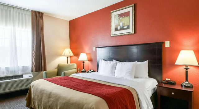 Quality Inn Kingsville Hwy 77