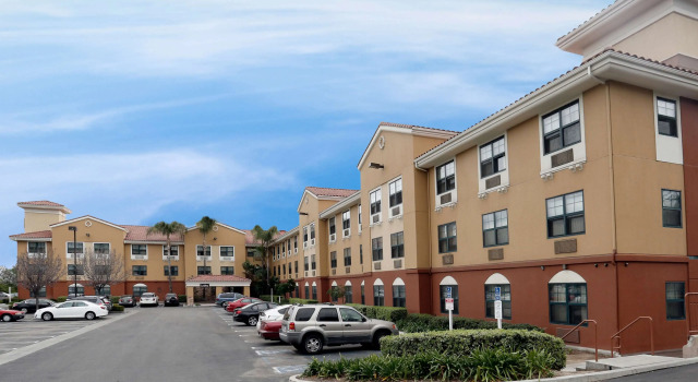 Extended Stay America Los Angeles - Woodland Hills, Забронировать Отель Вудленд-Хиллз San Fernando Valley