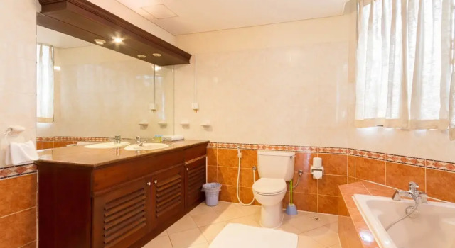 Апартаменты Luxury с 2 комнатами с балконом и с видом на море Colombo Residencies