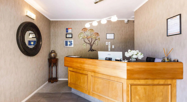 Kauri Court Motel and Apartments, Забронировать Апартаменты/квартира Палмерстон-Норт Манавату-Уангануи