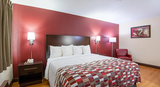 Двухместный номер Deluxe Red Roof Inn Cameron
