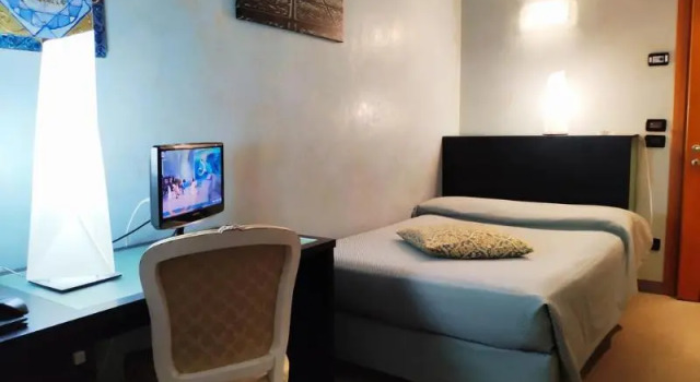 Двухместный номер Economy с балконом Hotel Feel Inn Venice Airport