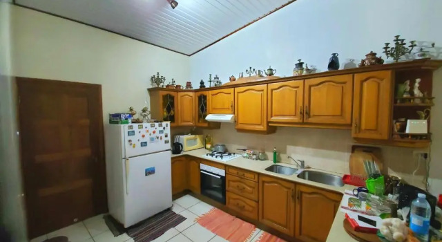 Кровать в общем номере Sweet Mini Dortoir sur notre terrasse couverte pour vos transits entre deux vols by Kohutahia Lodge, 7 min by car to airport and town
