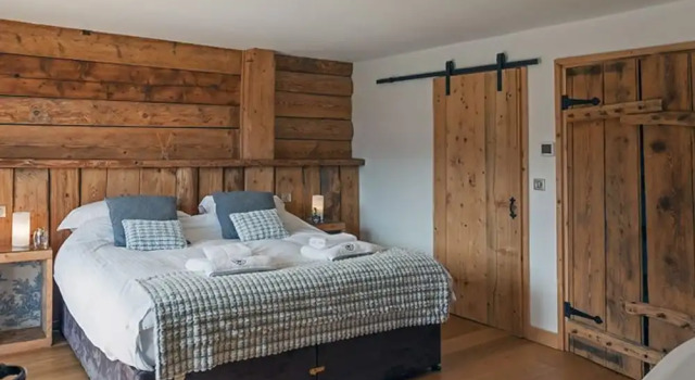 Chalet Belle Chery, Забронировать Шале Виллы Овернь-Рона-Альпы, Вилла