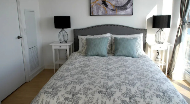 Spacious 3BR Forest Hill Unit, Varaa Hotelli Toronto 