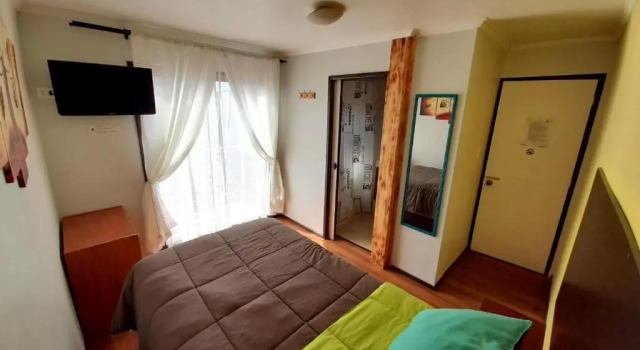 Standard Einzel Zimmer mit Balkon Yemanya Hostal