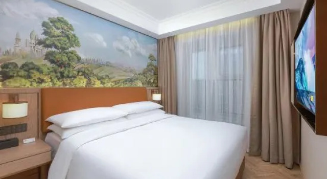 Люкс Superior Vienna Hotel (Jinan Hanyu Jinguu Olympic sports Center Branch)