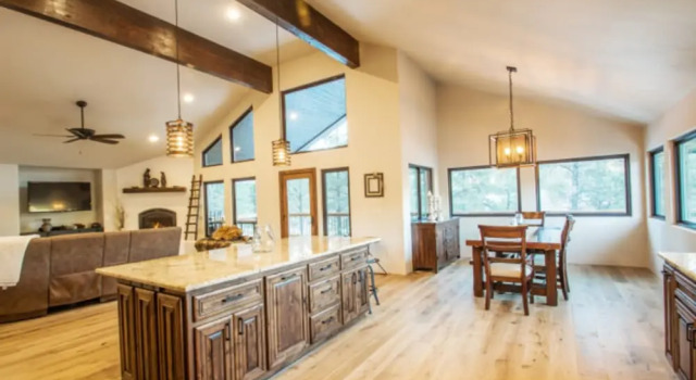 Lucky 8 Luxury Home