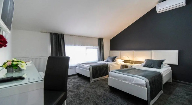 Двухместный номер Standard Hotel Cool Zagreb Airport