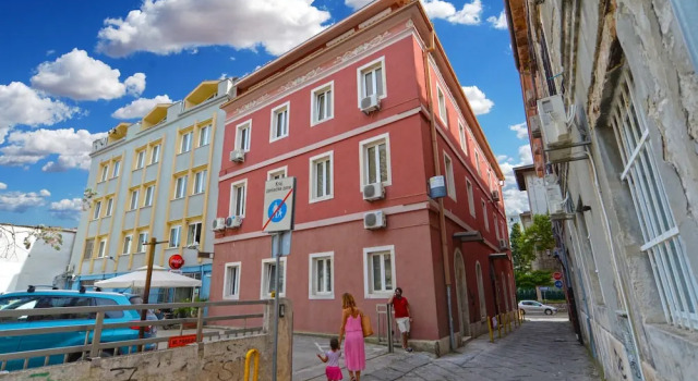 Apartment 1673