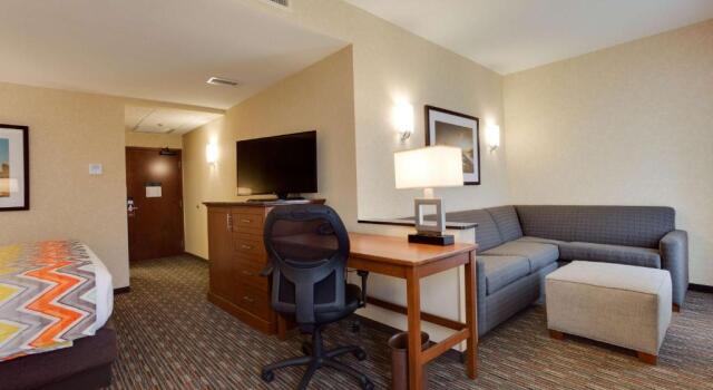 Номер Superior Drury Inn & Suites Charlotte Arrowood