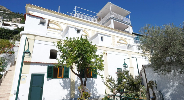 Hotel Torre Saracena