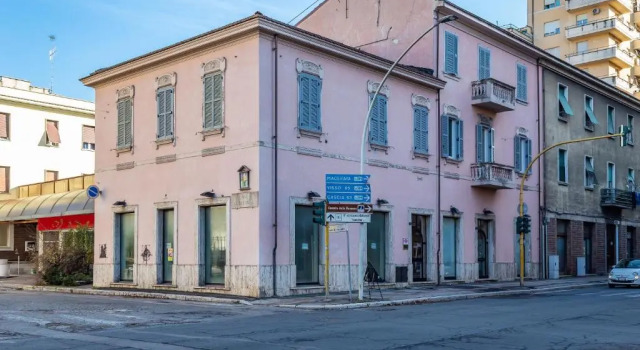 La Casa Rosa, Varaa Hotelli Terni Umbria