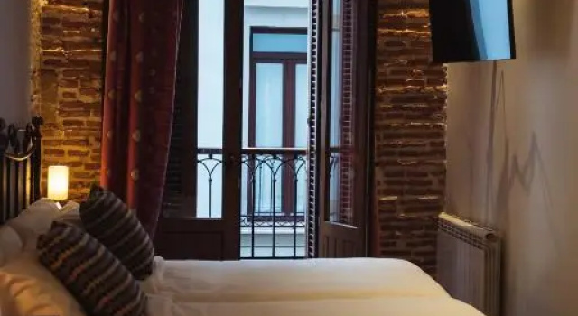 Standard Twin room San Sebastián DOT Rooms