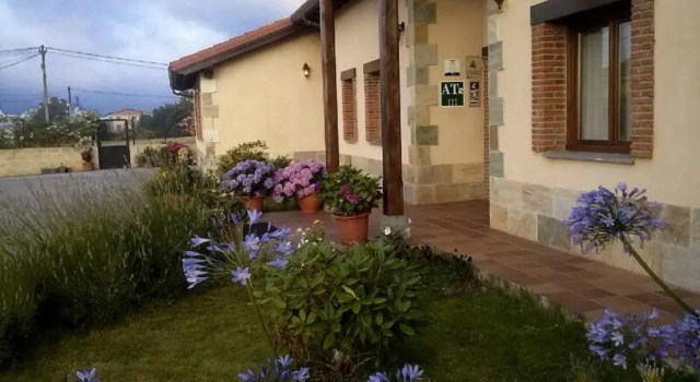 Апартаменты Standard CARBAYALA Casinas Rurales