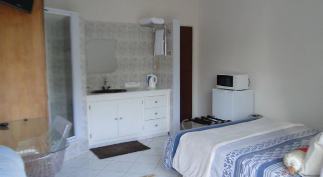 Bluewater Beach Accommodation