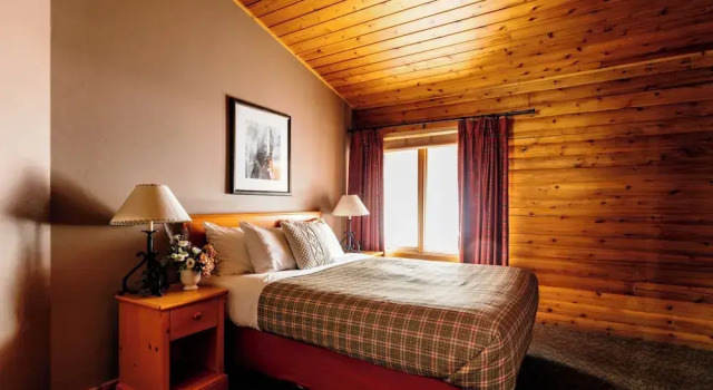 Четырёхместный люкс Miette Mountain Cabins