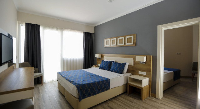 Fortezza Beach Resort, Rezerwuj Ośrodek wypoczynkowy Hotele w Marmaris Area z basenem, Basen
