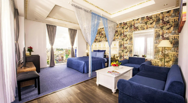 Двухместный номер Deluxe Golden Crown Hotel
