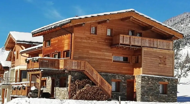 Chalet Ciamarella, Забронировать Шале Виллы Овернь-Рона-Альпы, Вилла