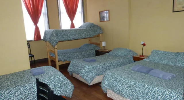 Семейный номер Standard Hostal Residencia Blest Gana