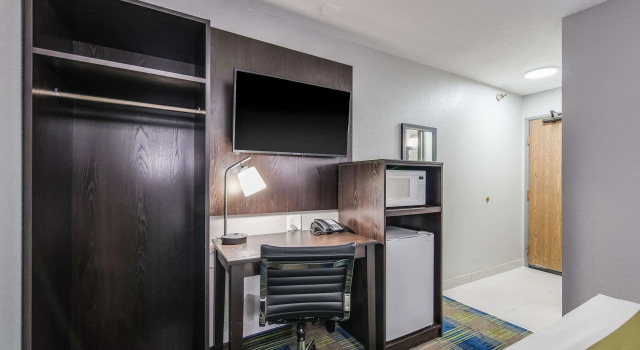 Двухместный номер Standard Quality Inn Owatonna near Medical Center