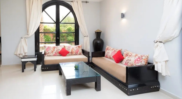 Вилла с 4 комнатами Villa d'Ourika 3