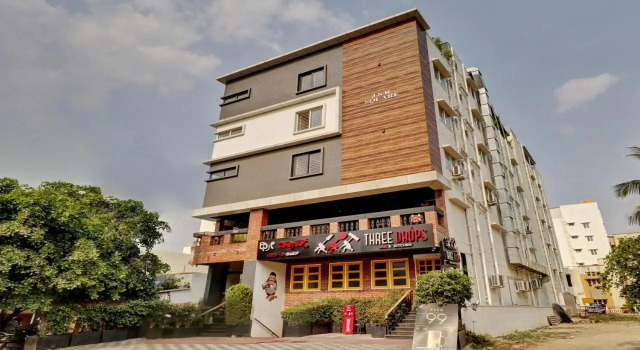 Treebo Three Drops, Boek Hotel Hotels in Bangalore met zwembad, Zwembad