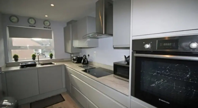 Апартаменты Harbour View City Centre Apartment