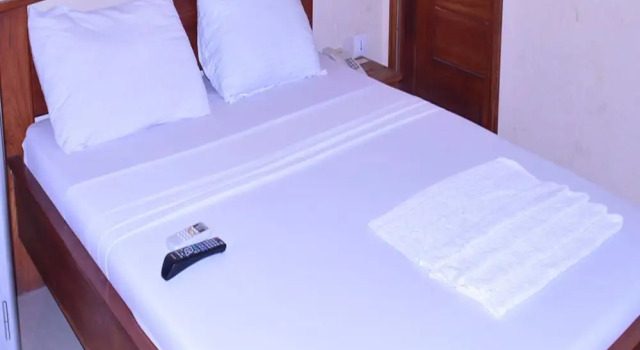 Standardowy dwuosobowy pokój i balkonem Residences Easy Hotel