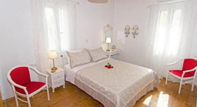 Diogenis Residence