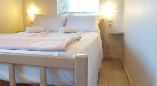 New independent loft, 360⁰ view, 5' beach/center, Prenota Hotel Kalamata Messinia