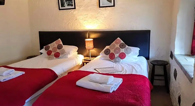 Номер Standard Crown Inn