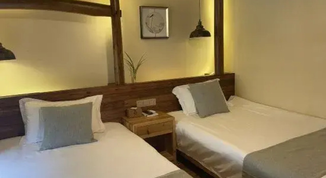 Люкс Quzhou Laijia Dazhai Tianjing Homestay
