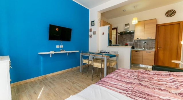 Апартаменты Sea View Flat - close to the Beach