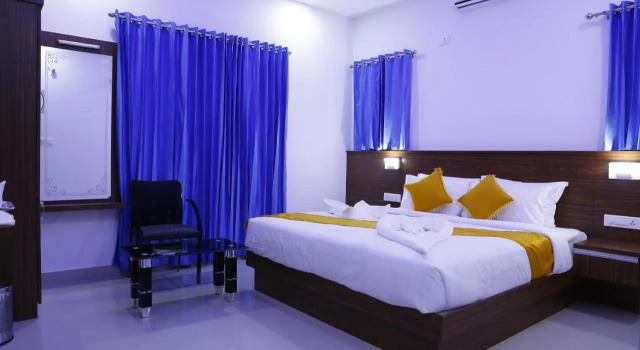 A P Residency,Wayanad, Забронировать Отель Салтэн-Батери Ваянад