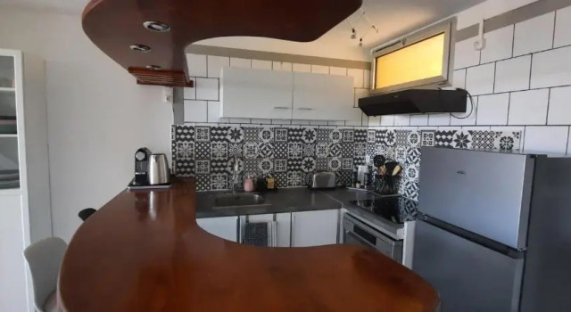 Superbe appartement avec balcon vue mer !, Забронировать Апартаменты/квартира Каркеран Var coast