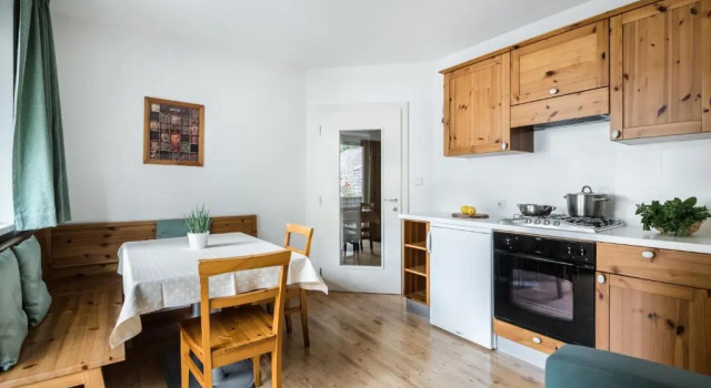Апартаменты с 2 комнатами с балконом Apartments Mühlegg