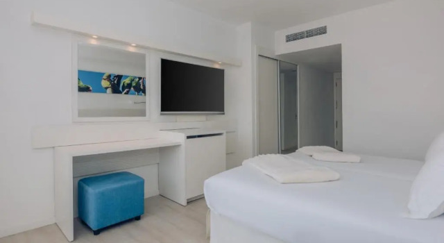 Двухместный номер Star Prestige с частичным видом на море Iberostar Waves Bouganville Playa
