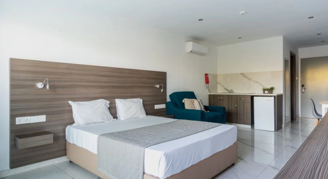 Rio Gardens - Comfy Studio w Shared Pool, Забронировать Отель Отели Айия-Напа 3 звезды, рядом с Парк развлечений Айа-Напа, 3*