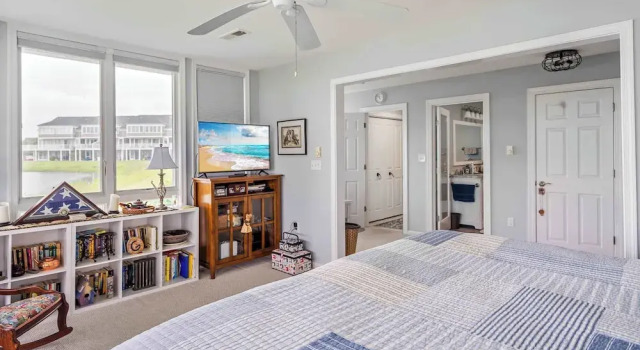 Whale of a Time Waterfront Stay for 10 With Resort-style Amenities