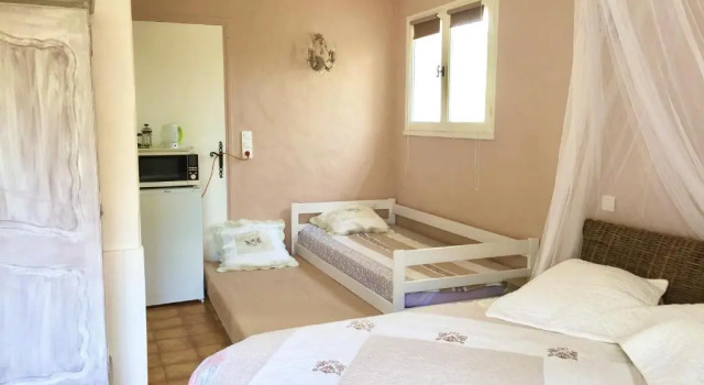 Bastide du Levant - 50m plage - Rez de jardin, Забронировать Отель Сент-Максим Mimosa Road