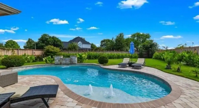Коттедж Home Pool 15 Minutes from DFW Airport