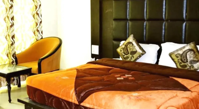 Hotel The Great Ananda, Rezervovat Hotel Haridvár Uttarakhand