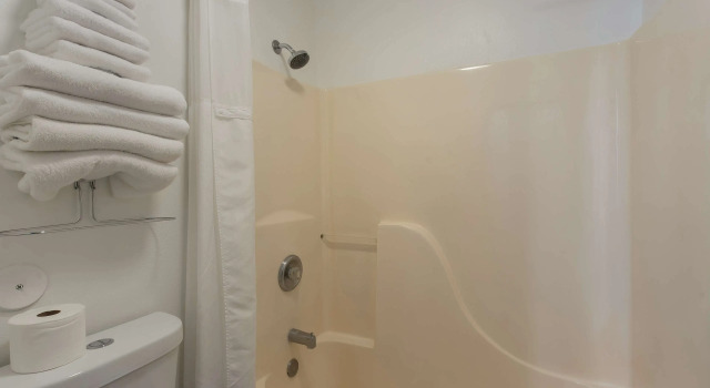 Четырёхместный номер Standard Copper Canyon Inn